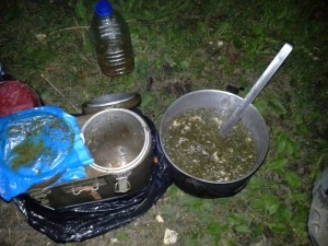 Karšti naktipiečiai sušalusiems plaukikams