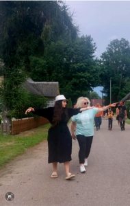 6f062c7d-454f-42f5-8821-bf407919da20