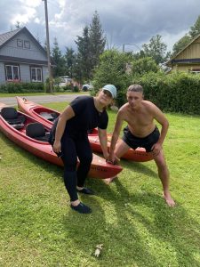 Startui pasiruošę.